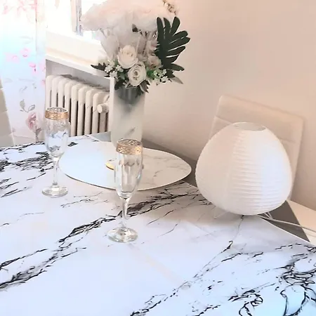 Flowers Appartement Luino