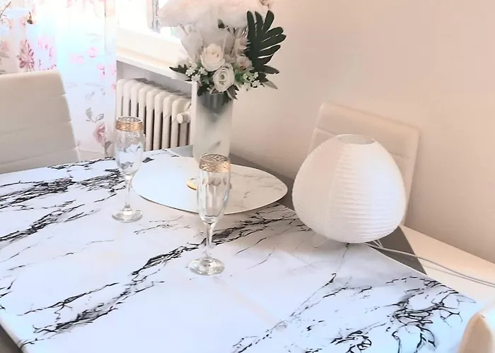 Flowers Appartement Luino